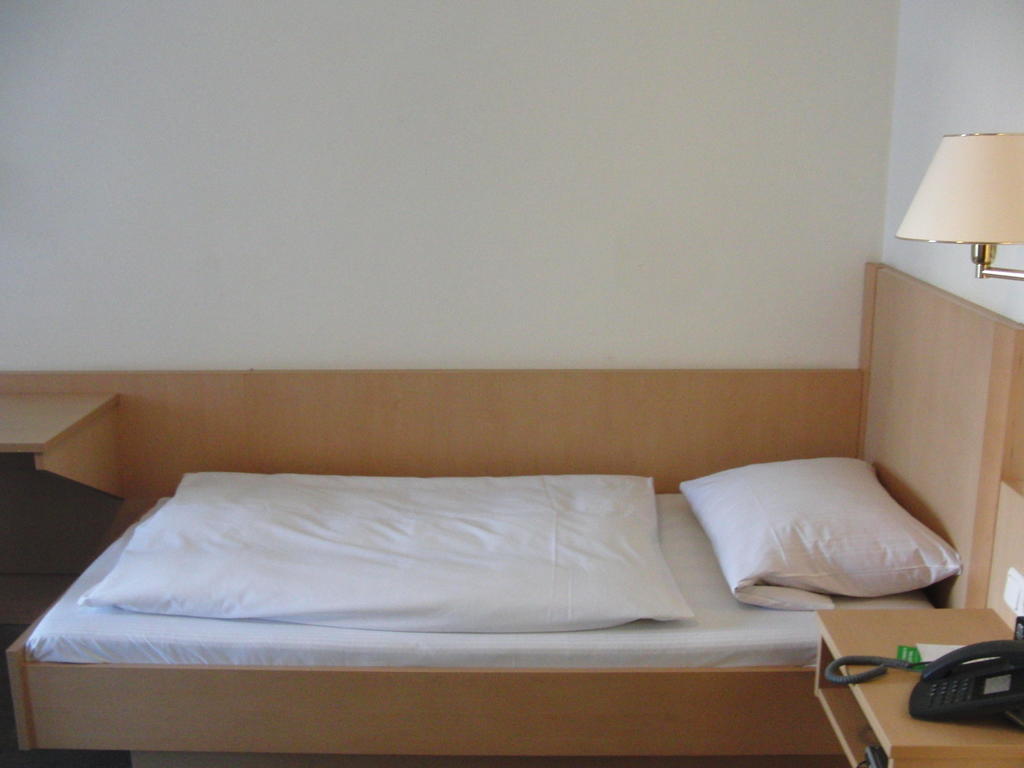 Hotel Angerer Vilseck Cameră foto