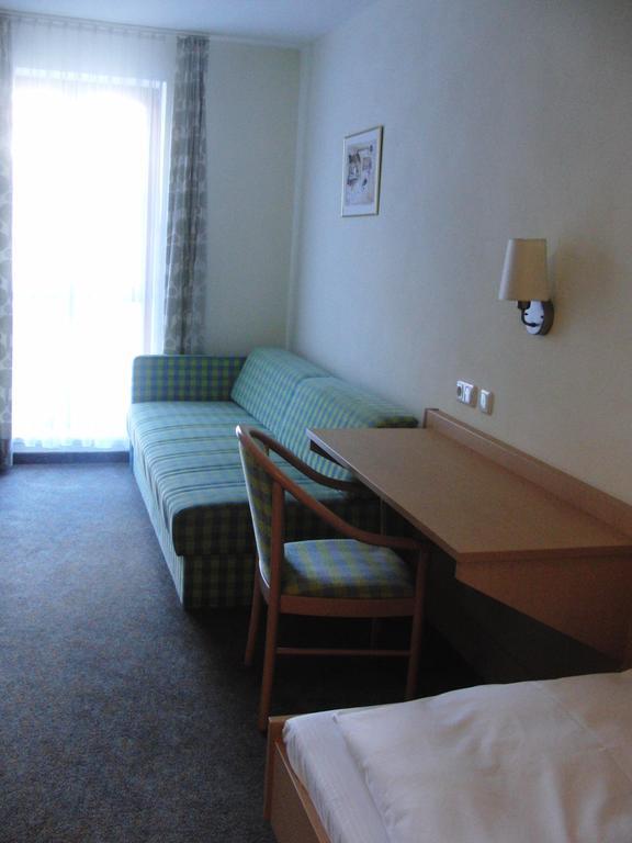 Hotel Angerer Vilseck Cameră foto